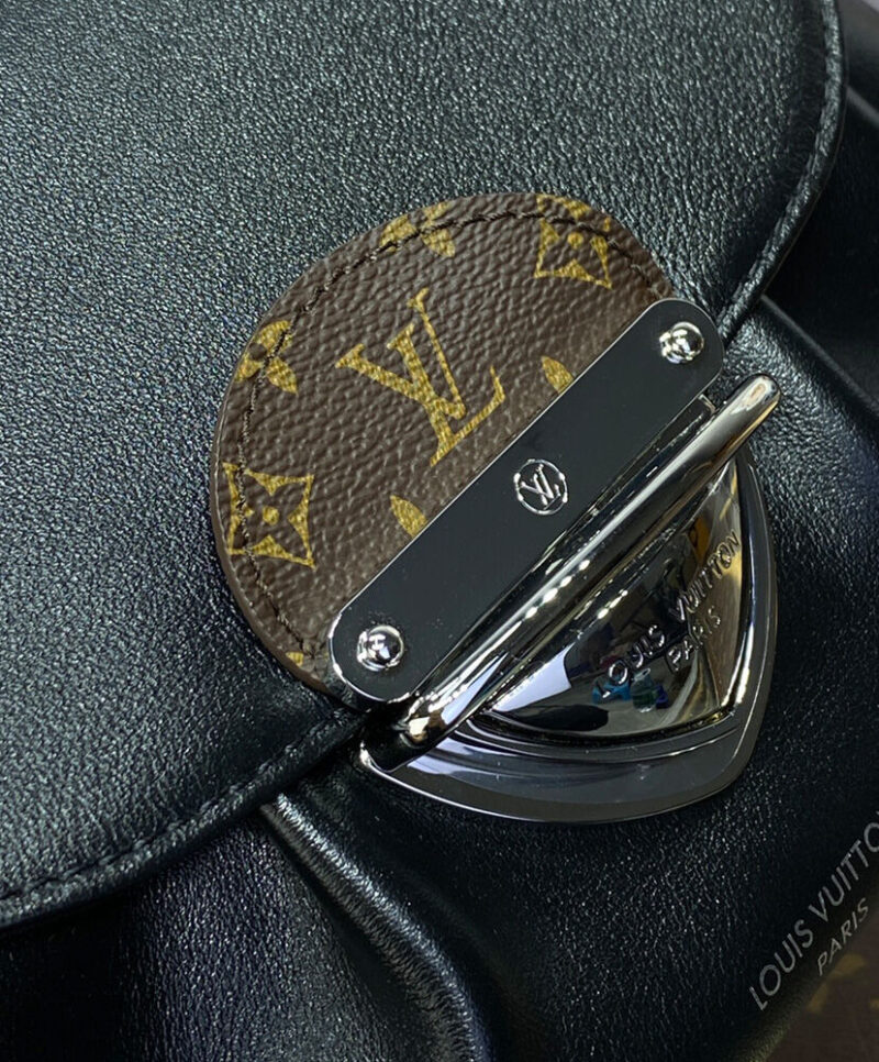 Louis Vuitton Sunset Vibe M12192 Black